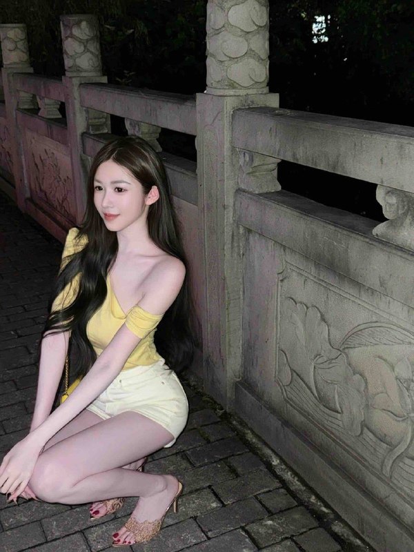 高挑，可御可纯，活好，听指挥，不催不事，可蛇纹69