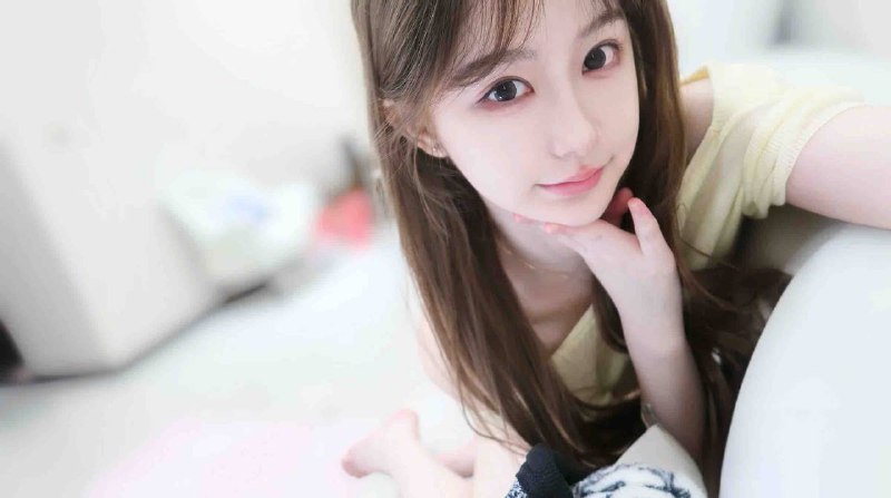 • 𝐇𝐞𝐢𝐠𝐡𝐭身高｜168• 𝐖𝐞𝐢𝐠𝐡𝐭体重｜46kg• 𝐀𝐠𝐞年龄｜03年• 𝐁𝐮𝐬𝐭胸围｜真实D杯• 𝐇𝐨𝐛𝐛𝐲兴趣｜唱歌 动漫配音 旅游 烘焙▫️声音好听  服务意识强  精心呵护纯欲控福音/童颜巨乳/真人真照皮肤细腻❄️声音嗲🐻天然大真實資料 支持驗證🈲️🐱