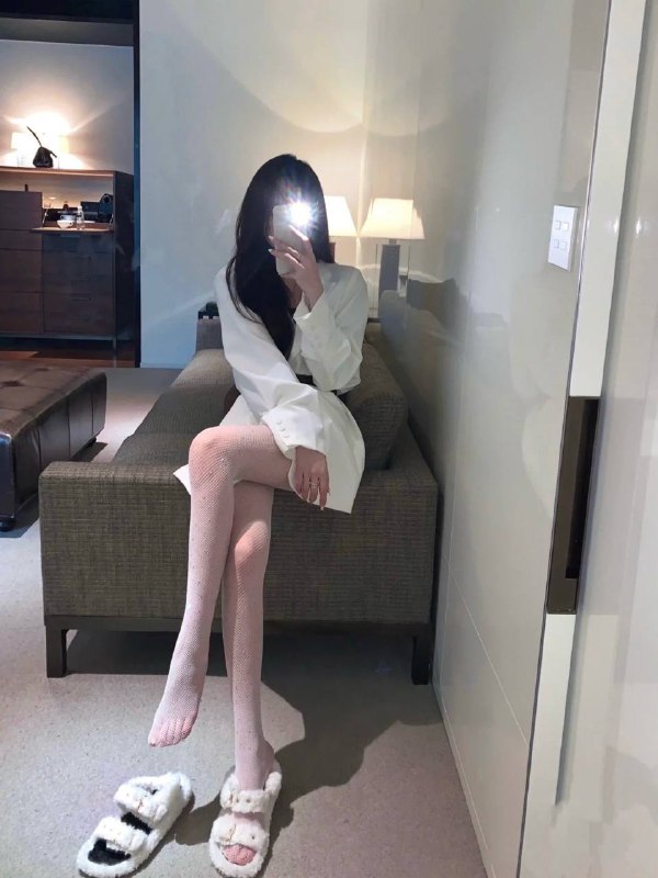 重庆哲喵喵🏠172真实 04🐻D身材火辣🥢腿        小蛮腰短期兼职   善于沟通高級気質ホワイトカラー𝙏𝙝𝙖𝙣𝙠𝙨  𝙮𝙤𝙪 •𝘽𝙤𝙨𝙨⛅⛅⛅⛅短期停留拍摄   颜值气质极佳