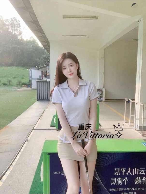 重庆首次抵达171🧸D高白淳制服丝袜齐全高素质温柔体贴不事不催前凸后翘