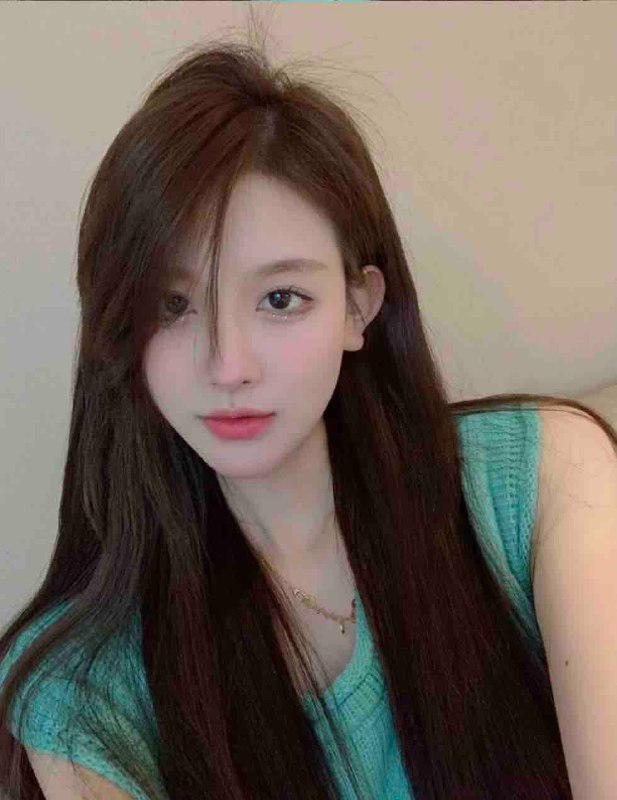 170，03年，舞蹈系，雪白皮肤，胸d，69，蛇纹