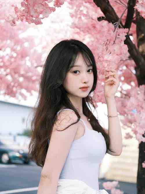 重庆瓜娃子🏠首次⬇️氵05❤️人•Height 身高/165•Bust 胸围/C•Occupation 学生兼职•清纯无整 上下粉 牛奶肌配合度 百分百 懂事听话 小女友款