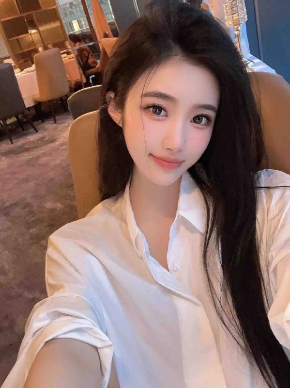 💕03 90 D 在校学生💕极品小甜心，超级爱笑💕制服丝袜控 温柔性感 气质女神 大长腿💕超级好脾气 擅聊天 温柔大方