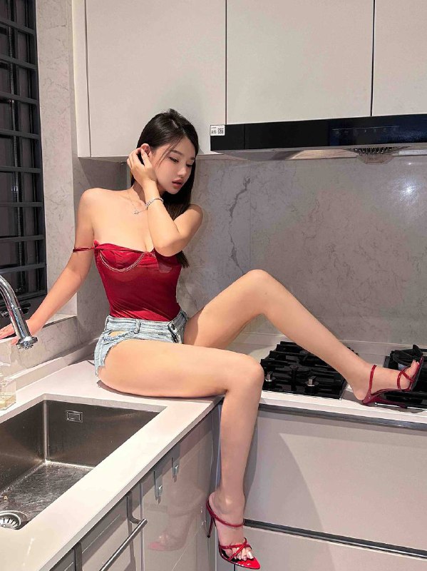 首开00年/170平/E 户型🦋肥臀紧B！通体白🉑🐍吻和69🦋南山高端工作室    高质量    高品质🦋性格比身材还好不尬场，喜聊天🦋巨灯肥臀都给你 有前有后 不事儿不催！！承诺所有资料和照片视频均真实自拍，人、图、视频高度一致，真胸！！！真胸！！！真胸！！