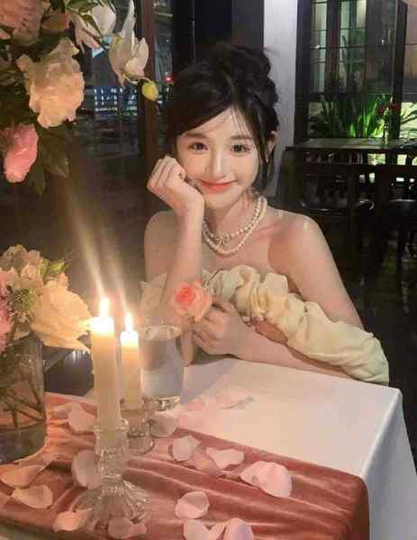 真实05 身高165 体重80斤 D 人比照片好看邻家小妹声音甜甜诺诺肤白貌美可甜可咸纯兼职在校 不yt不wt不Ip不双只接正常单 有jk女仆 丝袜 爱好 高尔夫 旅游看书古筝 瑜伽初女友体验感 妹妹期待与哥哥相遇不喝酒不抽烟无不良嗜好只接待素质哥哥