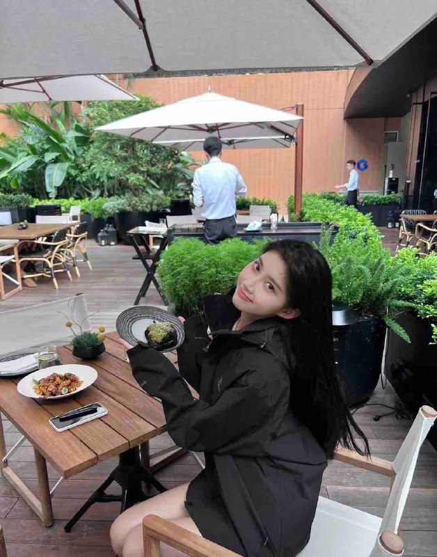 重庆啊星新人175D 短开几天纯兼职高级脸完美身材S型  情商高 智商高 高素质人才洋气大牌  衣品佳  给你极致