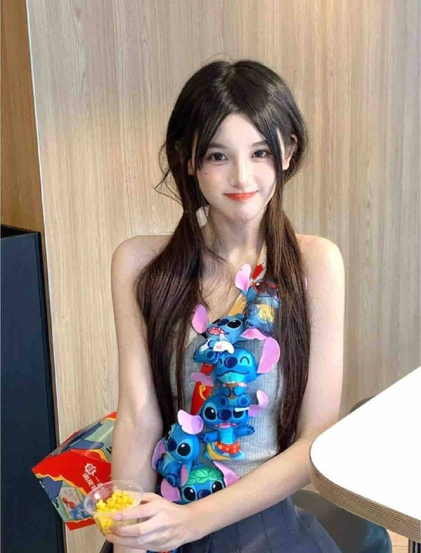 真实05 身高165 体重80斤 D 人比照片好看邻家小妹声音甜甜诺诺肤白貌美可甜可咸纯兼职在校 不yt不wt不Ip不双只接正常单 有jk女仆 丝袜 爱好 高尔夫 旅游看书古筝 瑜伽初女友体验感 妹妹期待与哥哥相遇不喝酒不抽烟无不良嗜好只接待素质哥哥