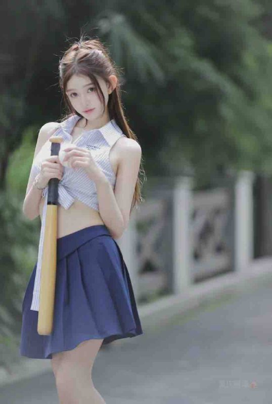 170🐻D 02舞蹈艺术学院在校学生，首次下水！三点粉嫩🉑69🉑蛇纹