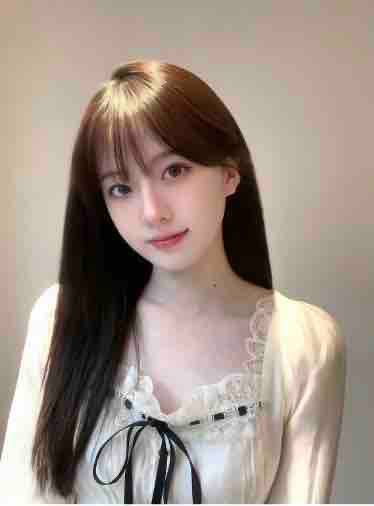 05甜美小白 兼职在校艺术生▸ 净168 ┊   ▸🐻C┊   ▸ 45kg▸本人真照 必洗款 专治挑课▸配合度高 笑容甜美 骨架小