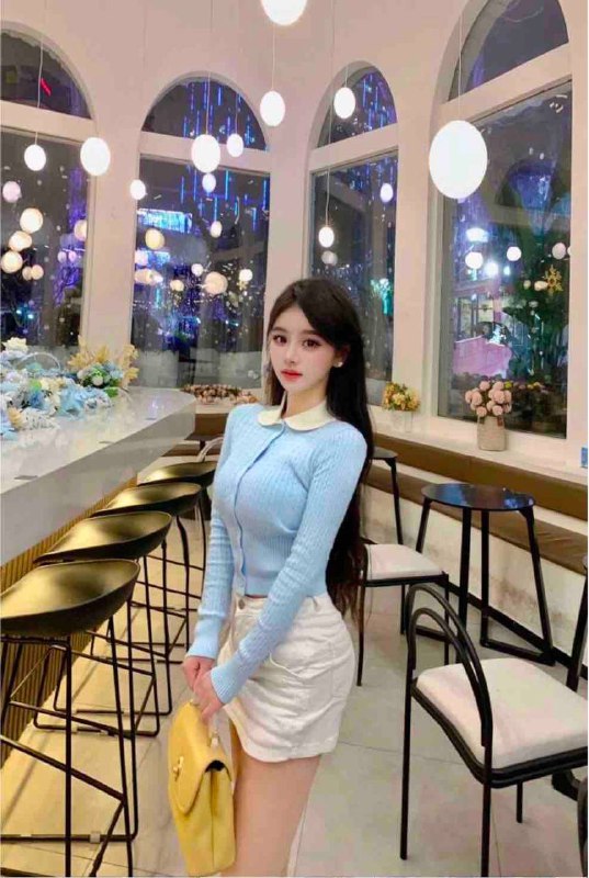 168🐻E 03 90新人首次下水！只接素质课，雪白皮肤 敏感体质 长期健身！反差女友体