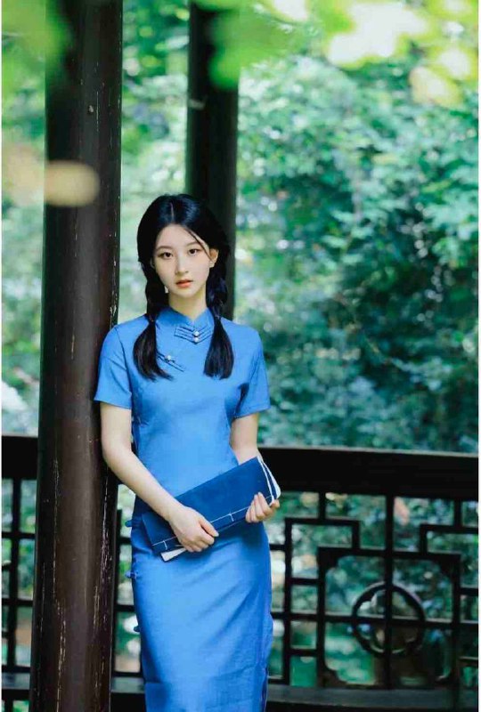 本科在读165cm🐻C 体重95斤05年性格超好 超甜极品纯欲质量妳的纯欲女友极品白小纯兼职妹妹纯天然❗️酥酥软软天然🐻🉑蛇💋，🉑69兴趣爱好:唱歌  跳舞   阅