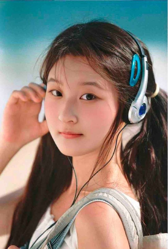 本科在读165cm🐻C 体重95斤05年性格超好 超甜极品纯欲质量妳的纯欲女友极品白小纯兼职妹妹纯天然❗️酥酥软软天然🐻🉑蛇💋，🉑69兴趣爱好:唱歌  跳舞   阅