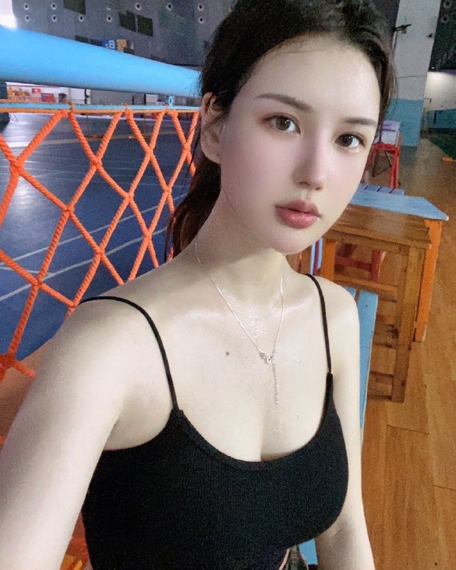 #重庆水原希子𝐇𝐞𝐢𝐠𝐡𝐭身高/168  • 𝐖𝐞𝐢𝐠𝐡𝐭体重/100• 𝐁𝐮𝐬𝐭胸围/C+         • 𝐀𝐠𝐞年龄/99年• 𝐎𝐜𝐜𝐮𝐚𝐭𝐢𝐨𝐧职业/网红模特兼职• 𝐒𝐩𝐞𝐜𝐢𝐚𝐥𝐢𝐭𝐲特长/肤白 天然🈚整• 𝐇𝐨𝐛𝐛𝐲兴趣/健身🏋🏻舞蹈👧🏻唱歌