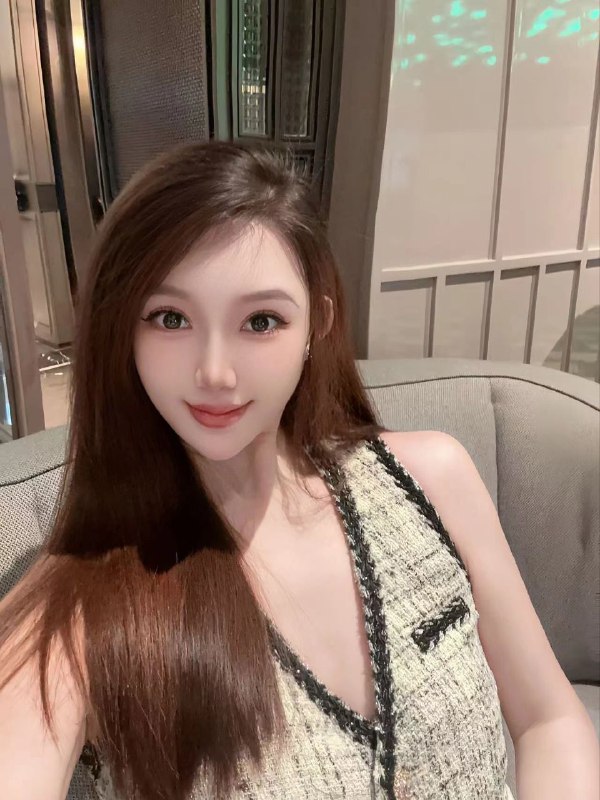 重庆#水原希子❤️👩‍🎓邻家女孩儿❤️细滑 170🐻真实05年❤️纯天然无添加清纯0整傻白甜❤️腼腆羞涩纯御姐❤️刚破处↓紧氵多配合度高 三点粉🎀