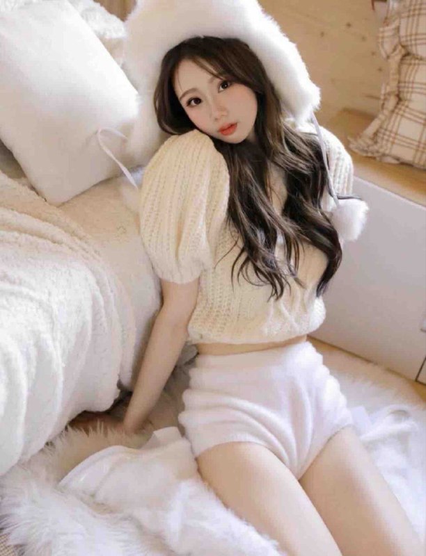 #重庆纯新人  #171   水原希子r    纯御天花板零整纯天然  幽默风趣性格开朗只接待素质课温文儒雅 谈吐优雅敏感度高   皮肤白如雪