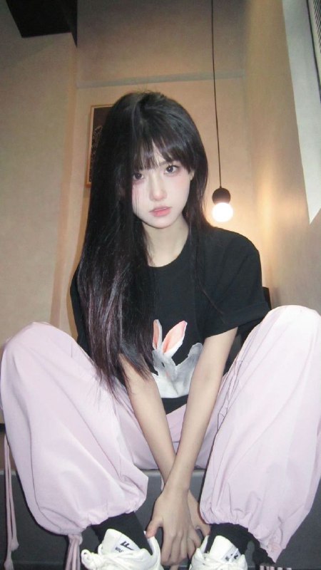 重庆 花海🏠兼职学生🧑‍🎓05年花海🏠168 05 听话不事 温柔不催、服务态度极佳❣️🉑️69🐍💋