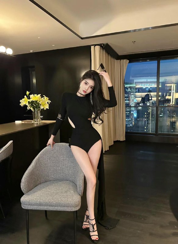 重庆 花海🏠173 气质御姐𝐇𝐞𝐢𝐠𝐡𝐭 / 173 • 𝐁𝐮𝐬𝐭 /  D   • 𝐀𝐠𝐞 / 24温柔淑女善解人意💡性格态度极度配合A4腰 筷子🥢腿🉑🐍💋丝袜制服皮肤白皙 女友般的体验 身材恰到好处