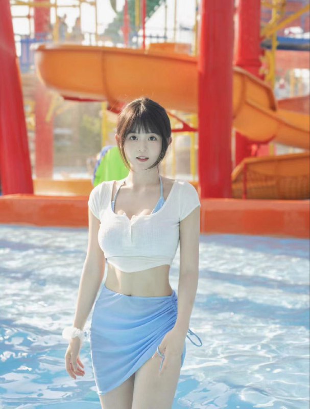 重庆•路远🏡重庆路远🏠🧚🏻‍♀️04年幼齿小萝莉 甜美在校大学生•🧚🏻‍♀️Hight： 162•🧚🏻‍♀️Weight： C•🧚🏻‍♀️Age： 18•🧚🏻‍♀️前突后翘 皮肤白皙细腻声音甜美 性格温柔