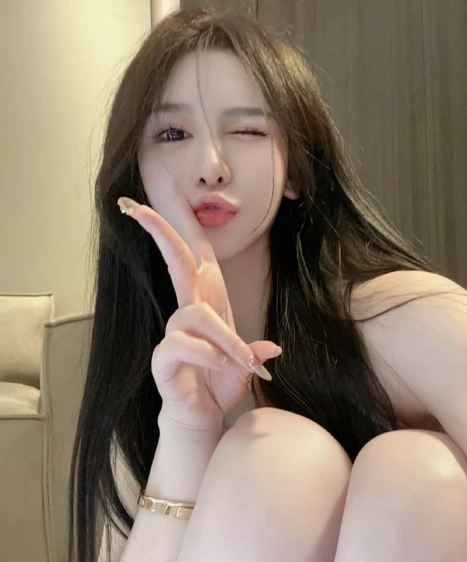 重庆•路远🏡身高165，体重92.魔鬼身材，留🉑神器