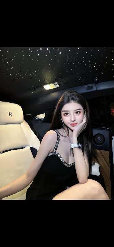 重庆军赐🏠新人大蜜车模雅典娜171，D大长腿，皮肤雪白，形象气质佳车模雅典娜171，D大长腿，皮肤雪白，形象气质佳。