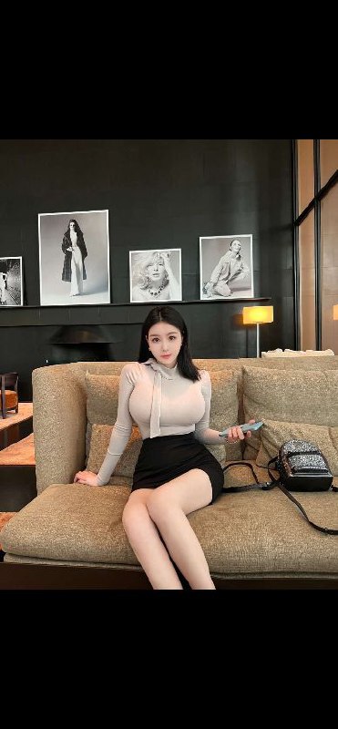 重庆大蜜高大白重庆大蜜：173，🐻E，重庆本地人，皮肤雪白，服务超好，技术高超，可69可🐍吻，情趣丝袜道具玩具，样样精通。刘雨涵