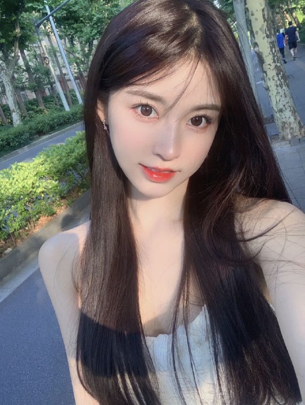 重庆可欣🏡新人兼职 王牌推荐👄🎶03 在校舞蹈艺术生 乖巧 甜美 雪白 三点粉🔜给你女友般的体验💕评价好 水嫩水多可满足一切需求✅170/36c