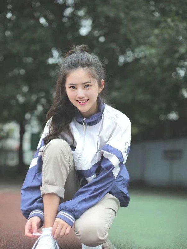 重庆军赐家重大校花03年168D新人刚出来待🉑如初