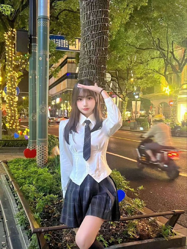 重庆水原希子御萝双修二次元，萝莉，JK，03年03  168  c 学生 本人真照天然无整 御萝双修🉑sm各种音色都会，满足你的耳语体验