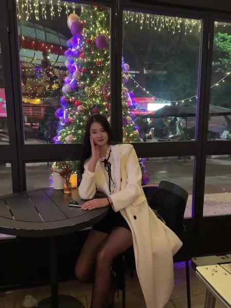 重庆外围-170D奶御姐-真实无整容