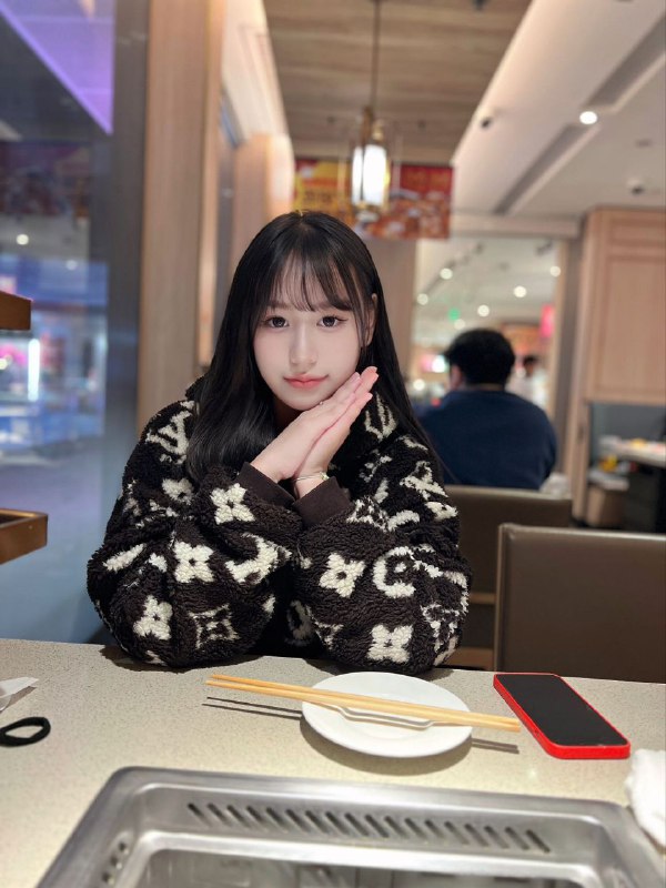 重庆水原希子御萝双修二次元，萝莉，JK，03年03  168  c 学生 本人真照天然无整 御萝双修🉑sm各种音色都会，满足你的耳语体验