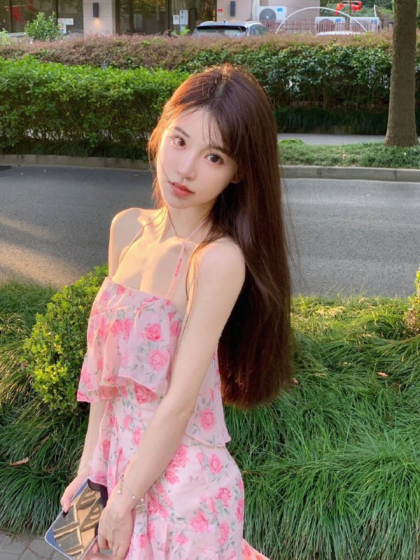 九儿新人167  02  43  C➕，#重庆外围#重庆商务模特#重庆上门#外围经纪#重庆外围女#重庆伴游