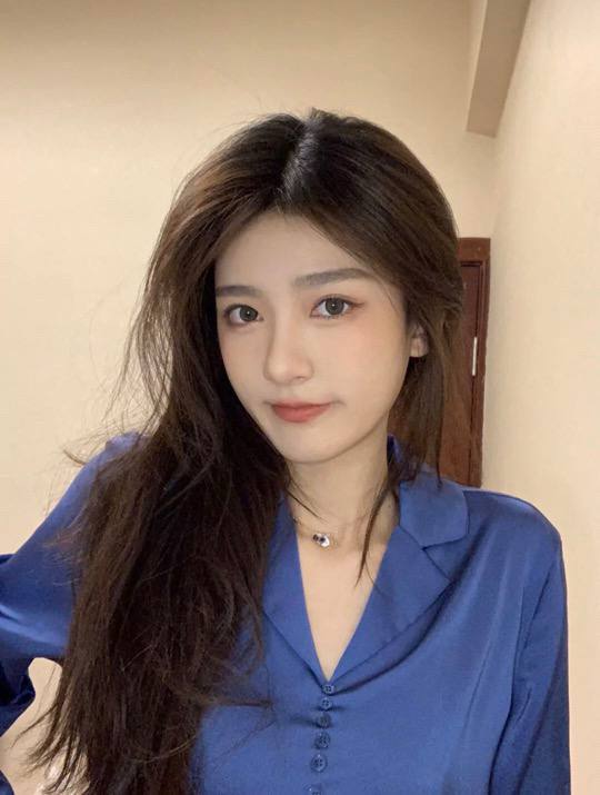 重庆170d清纯妩媚#重庆外围#重庆商务模特#重庆上门#外围经纪#重庆外围女#重庆伴游