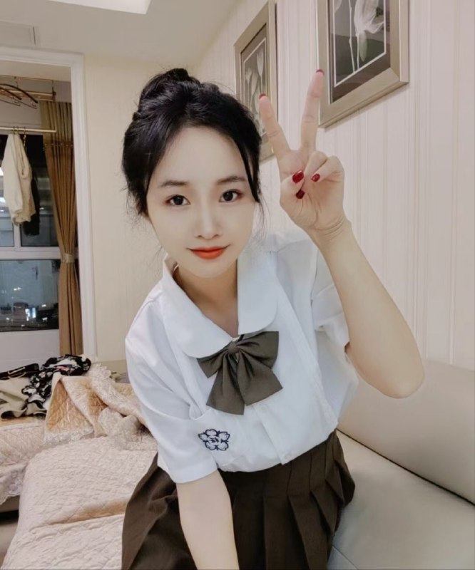 165-05纯纯纯新人，刚pc两个月听话懂事，乖巧顶级反差你的绝佳体验器#重庆外围#重庆商务模特#重庆上门#外围经纪#重庆外围女#重庆伴游