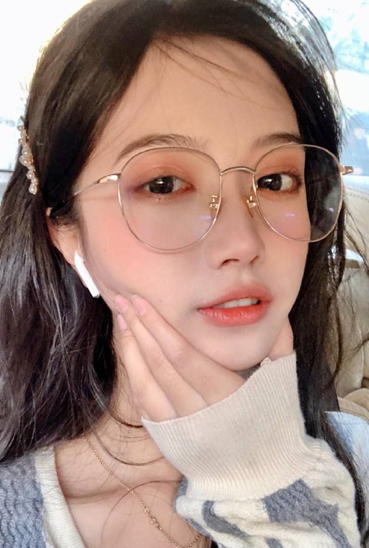 165-05纯纯纯新人，刚pc两个月听话懂事，乖巧顶级反差你的绝佳体验器#重庆外围#重庆商务模特#重庆上门#外围经纪#重庆外围女#重庆伴游