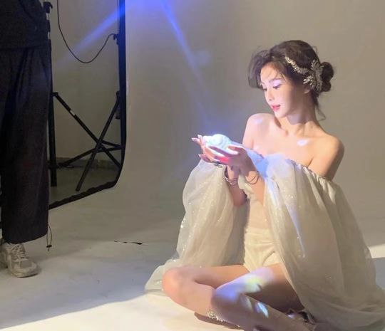 • 172d外表清纯内心sao，带给你不一样的体验• 活泼开朗  温柔可人  话题接场王• 声音甜美 女朋友feel 会撒重庆