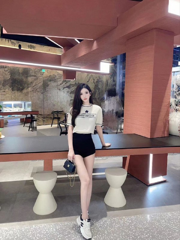 重庆林轩家小 御170C  06年学生