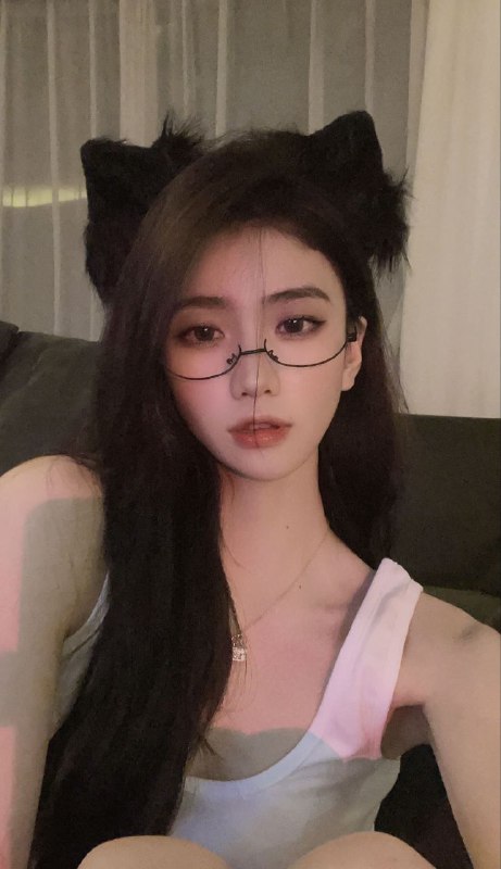 实习大学生YoYo真实00后   身高170 D  体重46                 温柔气质   肤白嫩滑   活泼可爱   本人超甜