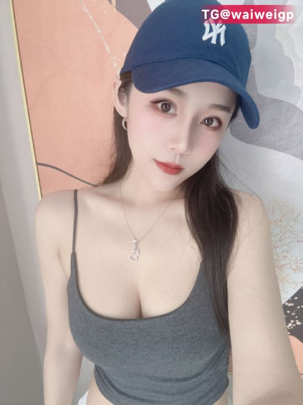 重庆新人真人真照本人验证170真实E熊皮肤雪白