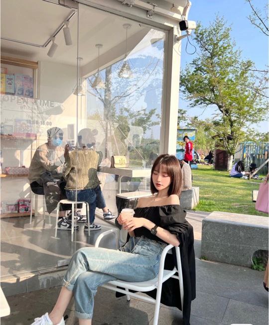 168/真实D/01年/体重95/不接急单，随意验证，️指定