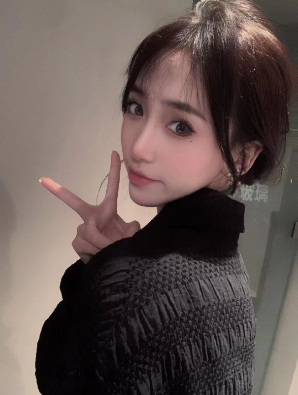 重庆04年168dd 兼职学生，乖巧极度合