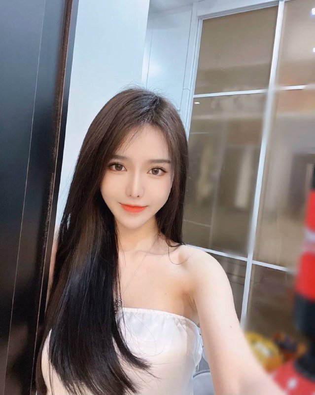 重庆舞蹈生兼职清chun气质170D雪白·真实演员 获奖模特 情商在线·舞蹈专业·好ping神器 碧玺