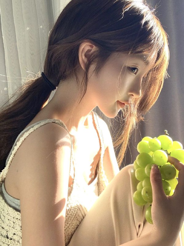 重庆， 陈伟霆，小萝莉重庆 陈好小萝莉 清纯刚下氵 ~166 C 在校生 19