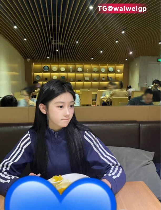 01年167C学校校花重庆韦小宝家