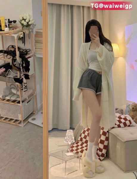 真实03性格开朗 温柔少女音 给你初恋的感觉重庆波妞