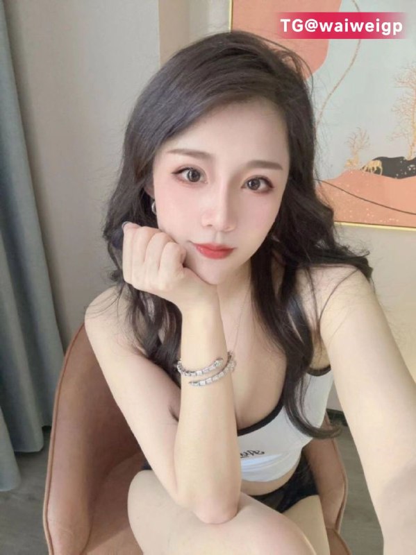 重庆军赐家重庆新人真人真照本人验证170真实E熊皮肤雪白