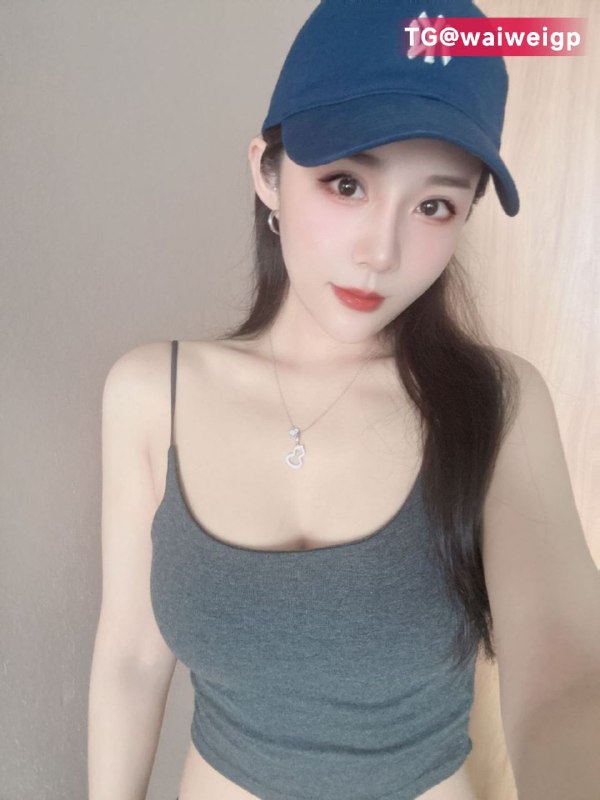 重庆军赐家重庆新人真人真照本人验证170真实E熊皮肤雪白