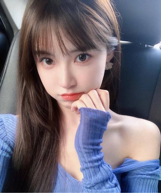 #重庆真实在校兼职美术学生170🐻D   02年三好学生  学习成绩优异高情商  高素质  高颜值  不抽烟有耐心  服务好  不催不事儿期待与您见面💕