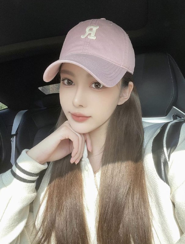 重庆上戏表演毕业生 00新人 175 45 B初次入行 纯御腿精 无耳洞纹身 纯天然可验证