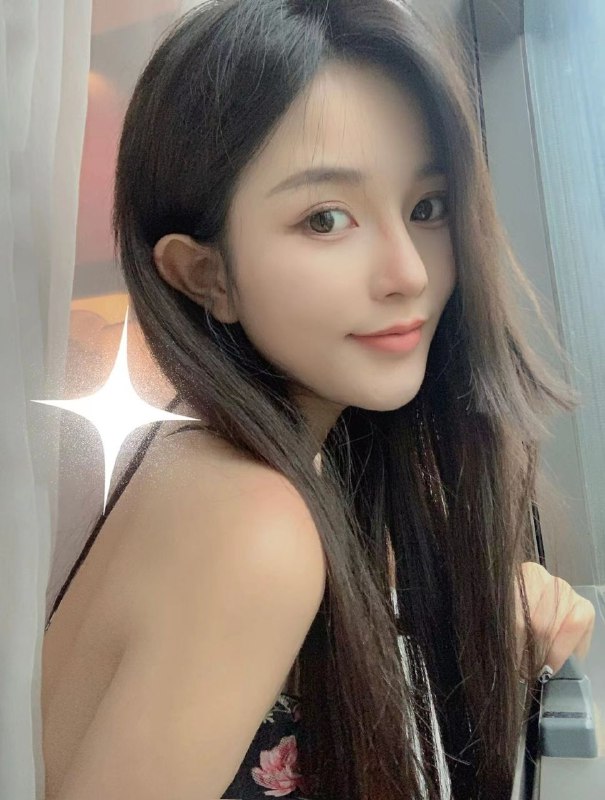 重庆 悠悠 纯兼职 167D 舞蹈瑜伽专业学生 身体柔韧性好  皮肤白皙 性格好服务好 会各种舞蹈，可当场表演。真人真照