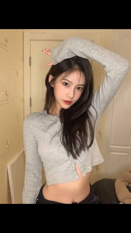 重庆极品白小纯00年新人刚下💦0整容纯天然 没有一丝风尘味🐻170c女朋友般的服务